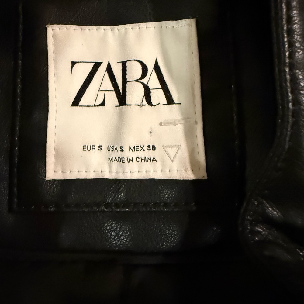 Zara Black Faux Leather Moto Jacket Quilted Shoulder Women S - Picture 3 of 10